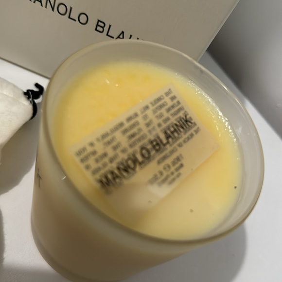 manolo blahnik candle - Picture 2 of 3